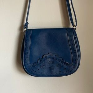 Crossbody purse - faux leather